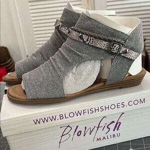 Blowfish Striped Gray Sandals